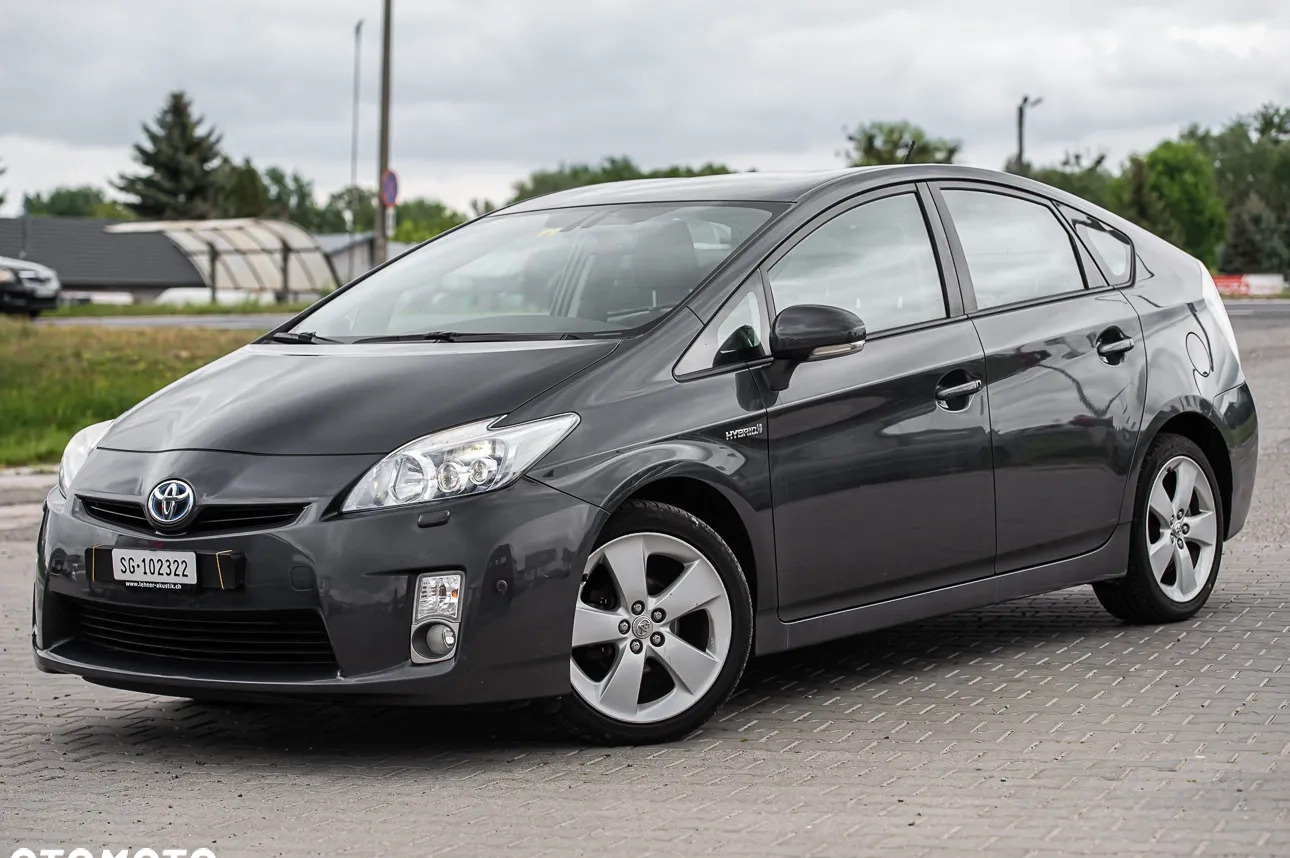 Toyota Prius cena 38900 przebieg: 299000, rok produkcji 2009 z Ulanów małe 436